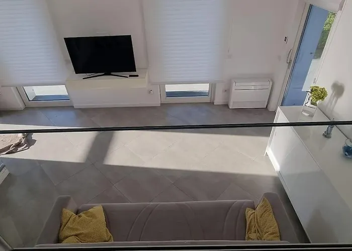 فيلة Annachiara Coast *