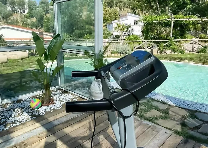 Annachiara Coast فيلة *